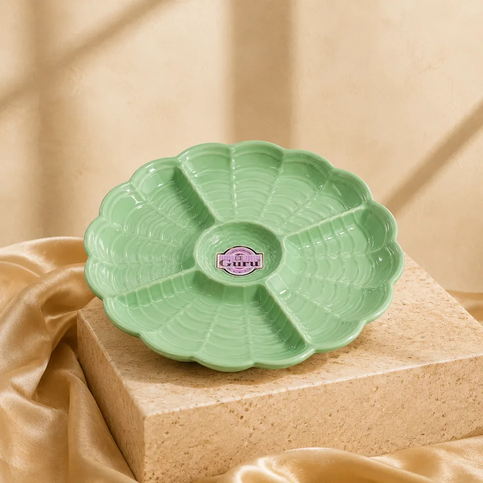 Festive Glory Pista Green thumbnail 2